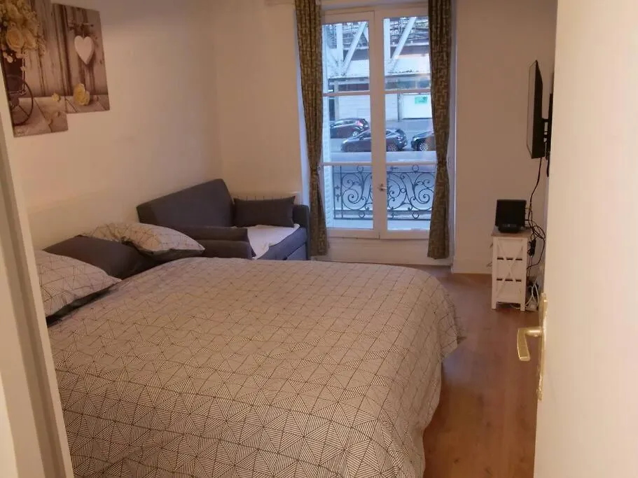18 - Rive Gauche Apartment Paris